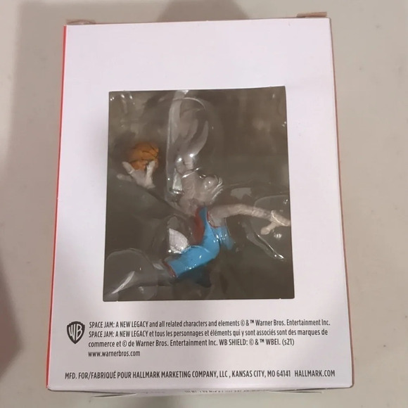 Hallmark Christmas Ornament Space Jam Bugs Bunny NWT - Picture 5 of 5